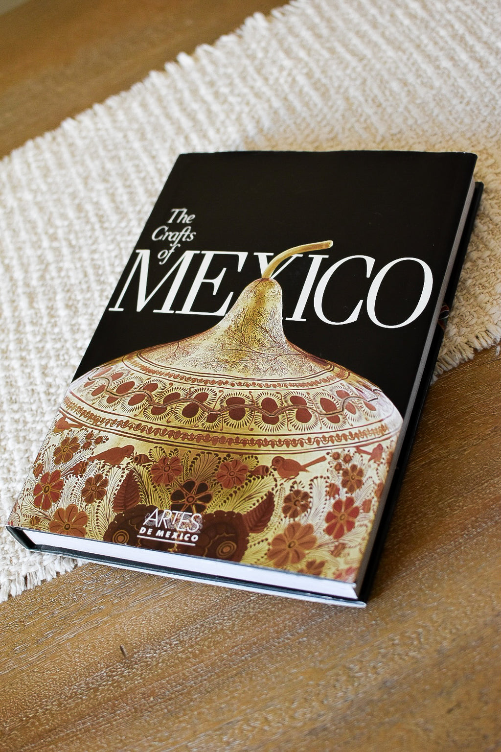 Coffee Table Book 'The Crafts of Mexico' – Aviya Green & Home